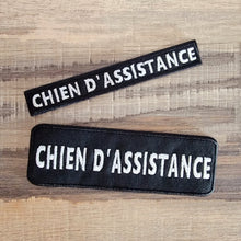 Load image into Gallery viewer, Patch Chien d&#39;assistance in French for service dog vest - Service dog patch - On hook and loop (male backing), sew on or iron on